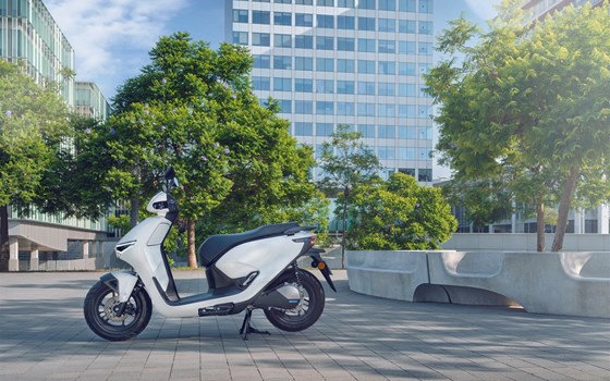 Neufahrzeug Honda CUV e: - Bild 1 Neufahrzeug Honda CUV e: - Bild 1