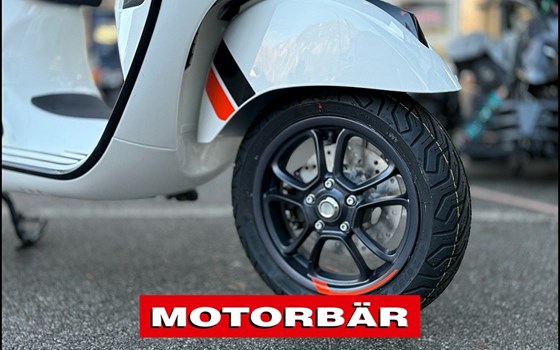 Neufahrzeug Vespa GTS 310 SuperSport - Bild 7 Neufahrzeug Vespa GTS 310 SuperSport - Bild 7