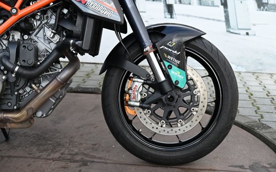 Gebrauchtmotorrad KTM 1290 Super Duke R - Bild 2