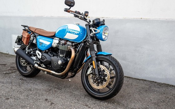 Gebrauchtmotorrad Triumph Speed Twin 1200 - Bild 6 Gebrauchtmotorrad Triumph Speed Twin 1200 - Bild 6