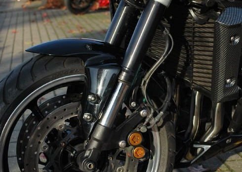Gebrauchtmotorrad Yamaha FZ1 - Bild 4 Gebrauchtmotorrad Yamaha FZ1 - Bild 4