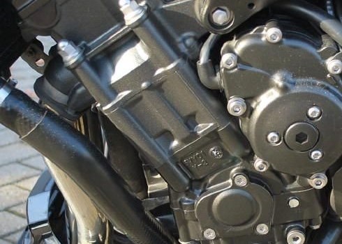 Gebrauchtmotorrad Yamaha FZ1 - Bild 5 Gebrauchtmotorrad Yamaha FZ1 - Bild 5