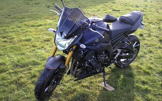 Gebrauchtmotorrad Yamaha FZ-8S Fazer - Bild 3 Gebrauchtmotorrad Yamaha FZ-8S Fazer - Bild 3