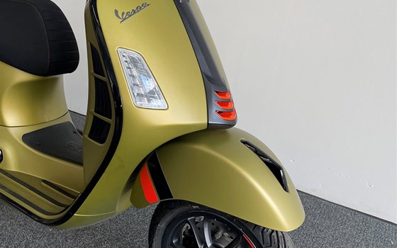 Neufahrzeug Vespa GTS 310 SuperSport - Bild 3 Neufahrzeug Vespa GTS 310 SuperSport - Bild 3