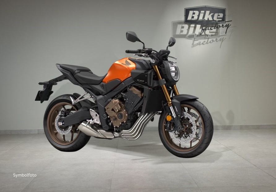 Honda CB650R E-Clutch (Candy Energy Orange)