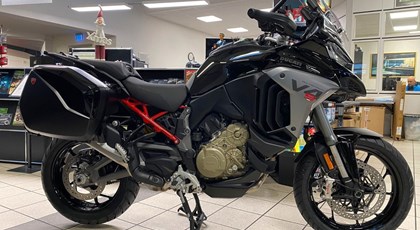 Neumotorrad Ducati Multistrada V4 S