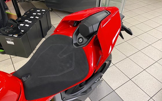 Neufahrzeug Ducati Panigale V4 - Bild 14