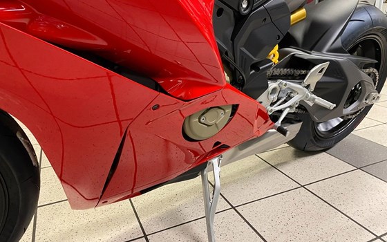 Neufahrzeug Ducati Panigale V4 - Bild 19