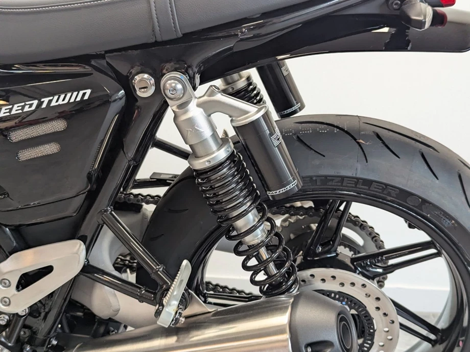 Angebot Triumph Speed Twin 1200 Bild 7: Angebot Triumph Speed Twin 1200