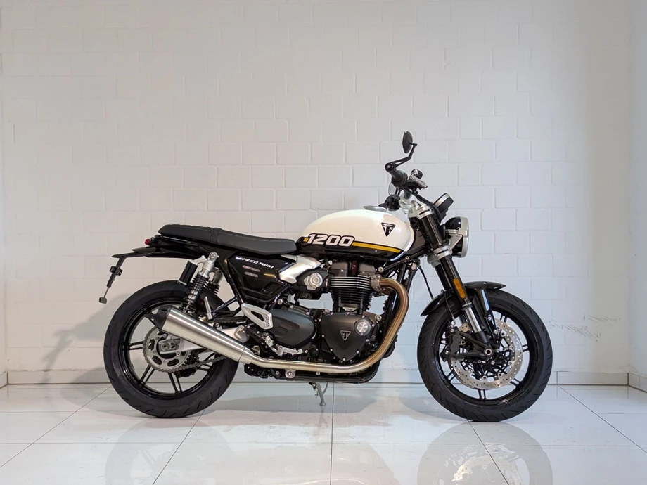 Angebot Triumph Speed Twin 1200 Bild 8: Angebot Triumph Speed Twin 1200