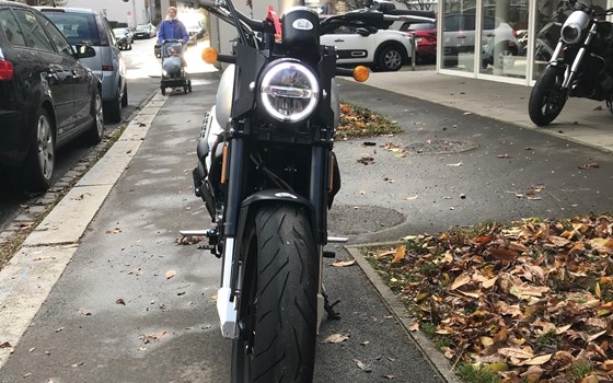 Neufahrzeug SWM Gran Milano Outlaw 125 - Bild 5 Neufahrzeug SWM Gran Milano Outlaw 125 - Bild 5