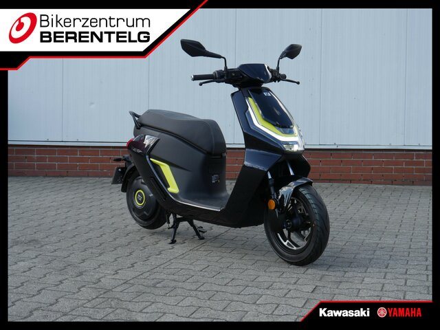 CFMOTO Wallstreet 125