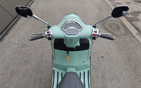 Neufahrzeug Vespa GTS 310 - Bild 12