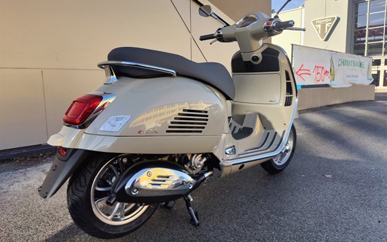 Neufahrzeug Vespa GTS 310 - Bild 4 Neufahrzeug Vespa GTS 310 - Bild 4
