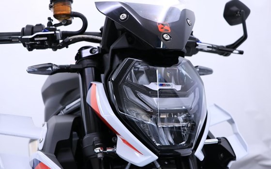 Gebrauchtmotorrad BMW M 1000 R - Bild 9