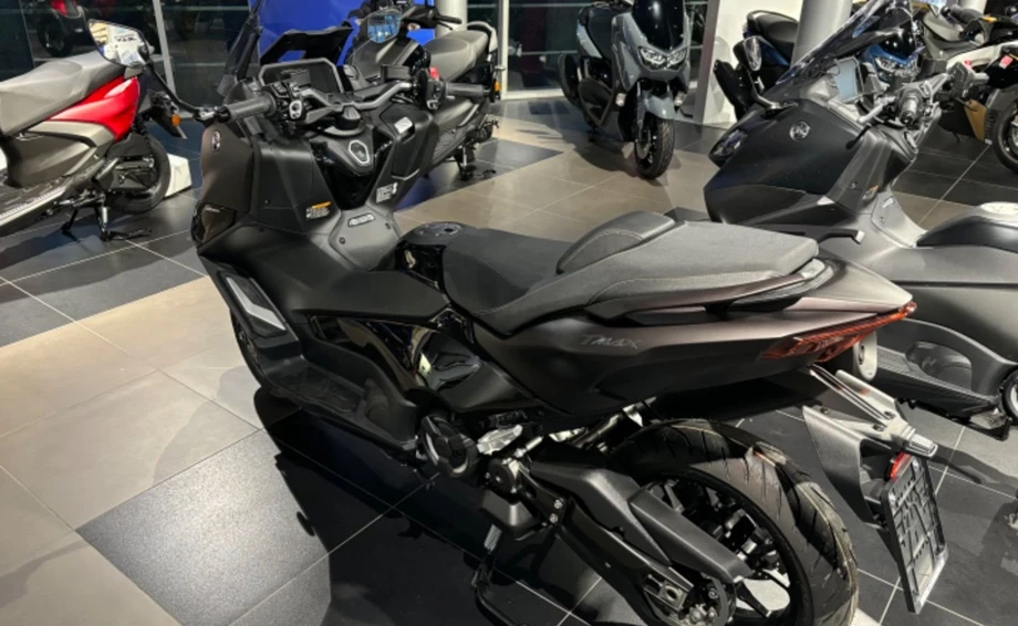 Angebot Yamaha TMAX 560 Tech Max Bild 7: Angebot Yamaha TMAX 560 Tech Max