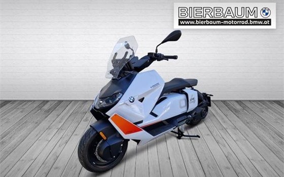 Gebrauchtmotorrad BMW CE 04 - Bild 1