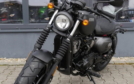 Gebrauchtmotorrad Hyosung GV 125 S Aquila - Bild 6