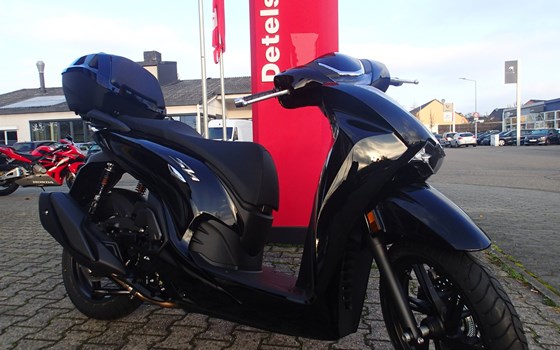 Gebrauchtmotorrad Honda SH350i - Bild 1