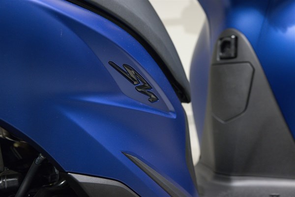 Honda SH125i ( Matt Pearl Pacific Blue ) - Bild 3