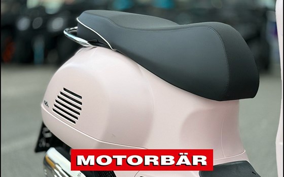 Neufahrzeug Vespa GTS 125 - Bild 7 Neufahrzeug Vespa GTS 125 - Bild 7