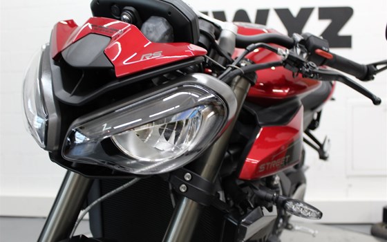 Neufahrzeug Triumph Street Triple 765 RS - Bild 6