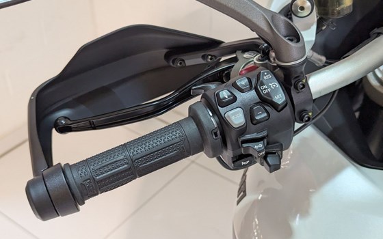 Neufahrzeug Ducati Multistrada V4 S Sport - Bild 6