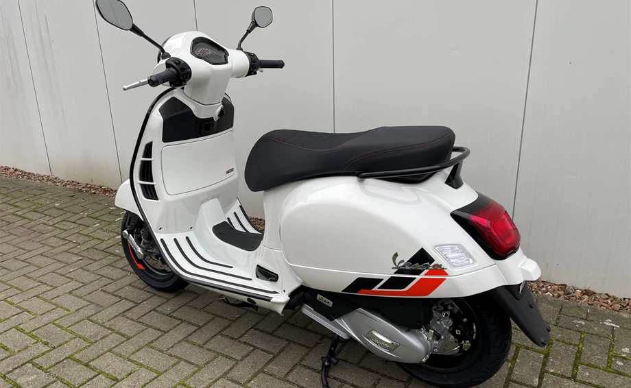 Angebot Vespa GTS 125 Super Sport Bild 7: Angebot Vespa GTS 125 Super Sport