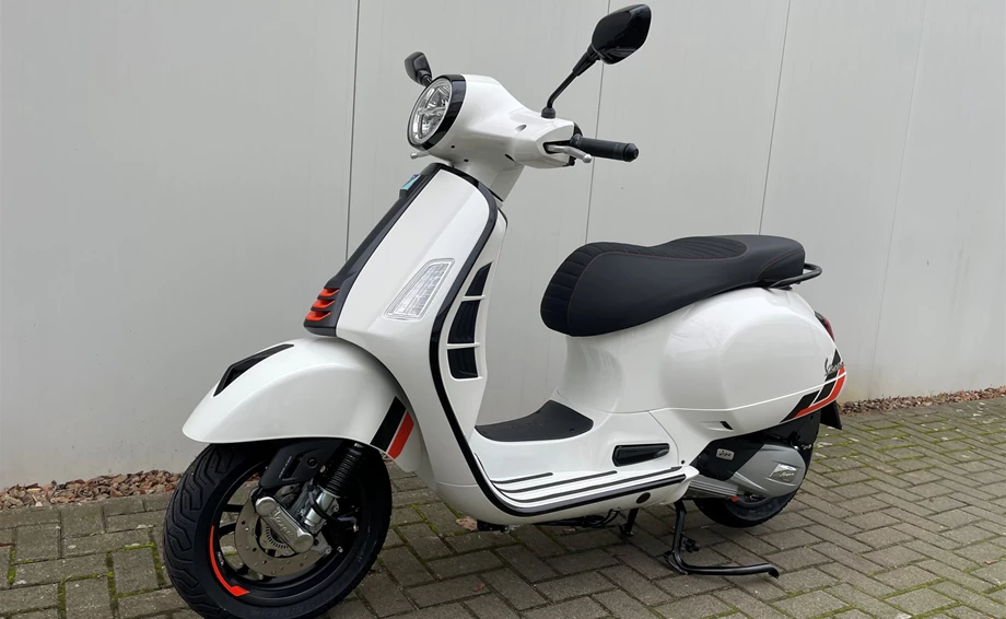 Angebot Vespa GTS 125 Super Sport Bild 1: Angebot Vespa GTS 125 Super Sport