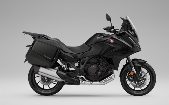 Neufahrzeug Honda NT1100 - Bild 1 Neufahrzeug Honda NT1100 - Bild 1