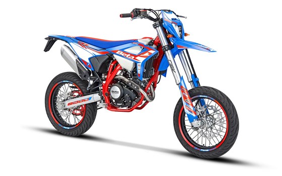 Neufahrzeug Beta RR Motard 125 R - Bild 1 Neufahrzeug Beta RR Motard 125 R - Bild 1