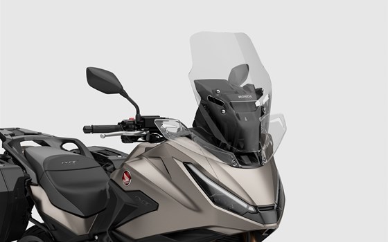Neufahrzeug Honda NT1100 - Bild 11 Neufahrzeug Honda NT1100 - Bild 11