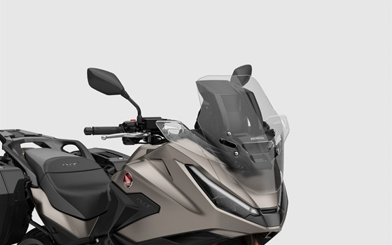 Neufahrzeug Honda NT1100 - Bild 10 Neufahrzeug Honda NT1100 - Bild 10