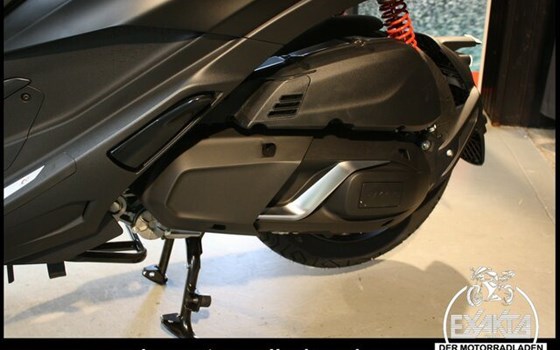 Neufahrzeug Piaggio MP3 400 Sport - Bild 11