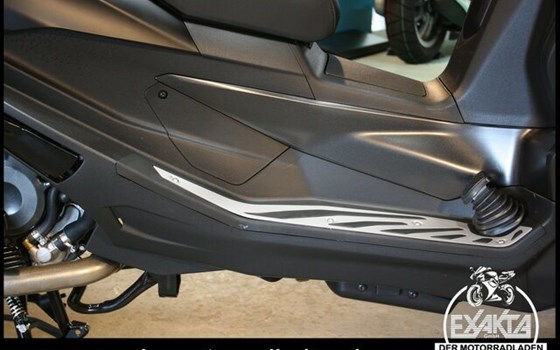 Neufahrzeug Piaggio MP3 400 Sport - Bild 7