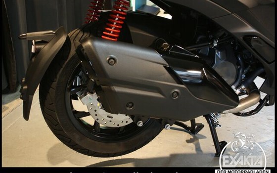 Neufahrzeug Piaggio MP3 400 Sport - Bild 8