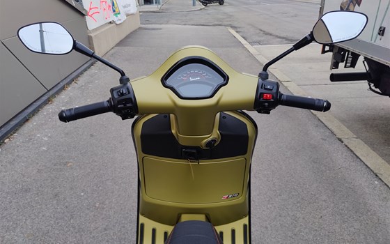 Neufahrzeug Vespa GTS 310 SuperSport - Bild 6 Neufahrzeug Vespa GTS 310 SuperSport - Bild 6