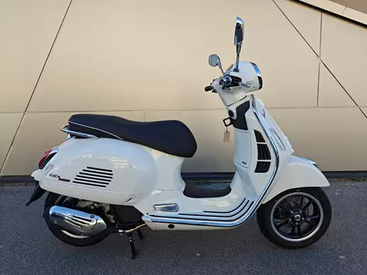 Vespa GTS 125 Super<br />