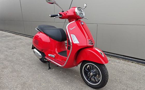 Neufahrzeug Vespa GTS 125 Super - Bild 2
