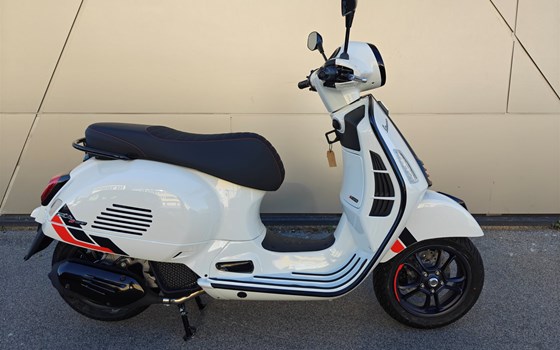 Neufahrzeug Vespa GTS 125 Super Sport - Bild 1 Neufahrzeug Vespa GTS 125 Super Sport - Bild 1