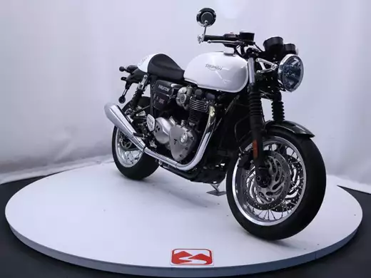 Triumph Thruxton 1200