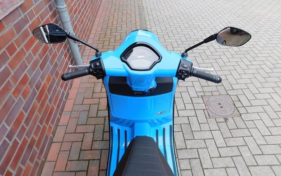 Neufahrzeug Vespa GTS 125 Super Sport - Bild 15