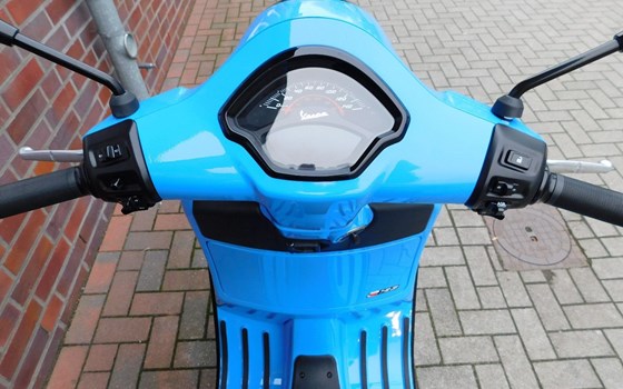 Neufahrzeug Vespa GTS 125 Super Sport - Bild 16