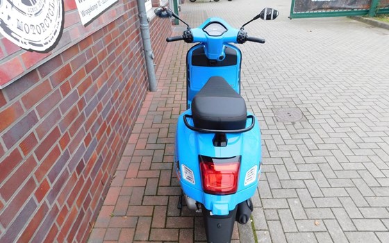 Neufahrzeug Vespa GTS 125 Super Sport - Bild 5