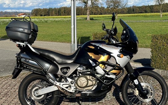 Gebrauchtmotorrad Honda XL 1000 V Varadero - Bild 1 Gebrauchtmotorrad Honda XL 1000 V Varadero - Bild 1
