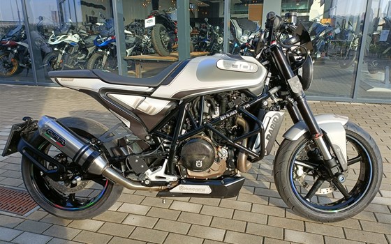 Gebrauchtmotorrad Husqvarna Vitpilen 701 - Bild 2 Gebrauchtmotorrad Husqvarna Vitpilen 701 - Bild 2