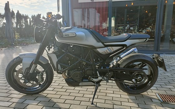 Gebrauchtmotorrad Husqvarna Vitpilen 701 - Bild 6 Gebrauchtmotorrad Husqvarna Vitpilen 701 - Bild 6