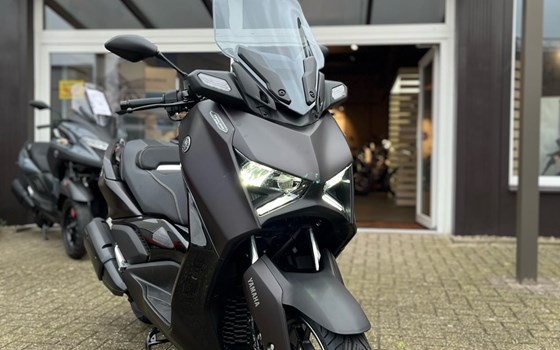 Neufahrzeug Yamaha XMAX 300 Tech MAX - Bild 4