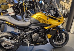 Neumotorrad Triumph Tiger Sport 800