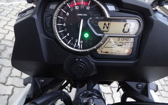 Gebrauchtmotorrad Suzuki V-Strom 1000 - Bild 8 Gebrauchtmotorrad Suzuki V-Strom 1000 - Bild 8